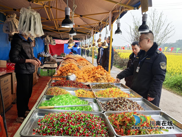 泸县市场监管局多措并举护航菜花节食品安全