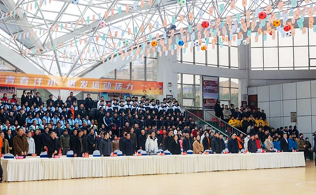 “奔跑吧·少年”泸州市第一届青少年校园体育联赛闭幕式暨颁奖仪式！