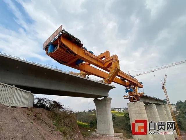 官方回应：川南城际铁路内自泸线通车时间