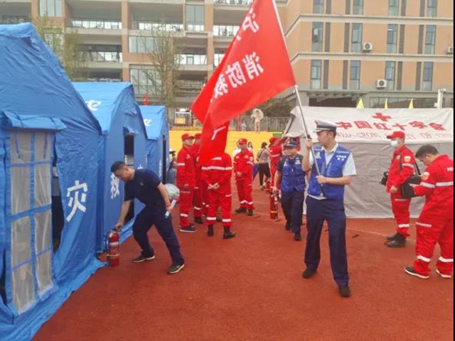 兄弟，一起扛！泸县发生6.0级地震，龙马潭在行动