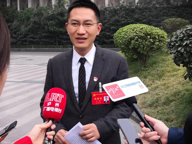 作为医疗领域党代表，江涌这样说