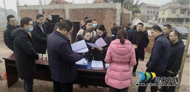 江阳区开展耕地保护工作暨违法用地管控专题调研