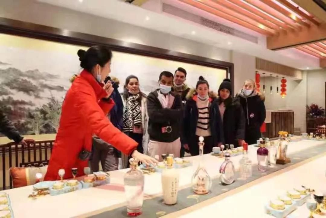 “走读四川”“世界遗产·美景美食行”活动来宜宾了！(图2)