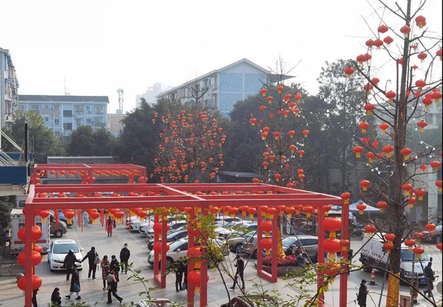 【围观】大红灯笼高高挂，这一天西南医大中医院格外喜庆！(图3)