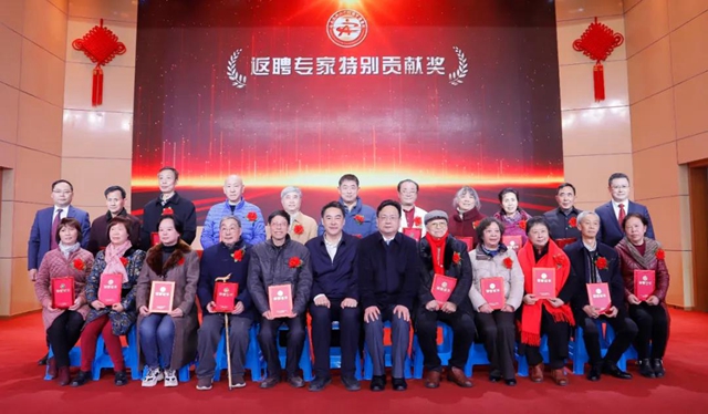 【围观】大红灯笼高高挂，这一天西南医大中医院格外喜庆！(图12)