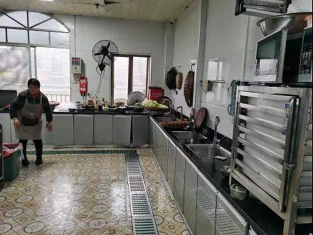 泸州市食品安全“红黑榜”(第二十一期)(图6) 泸州市食品安全“红黑榜”(第二十一期)(图6)