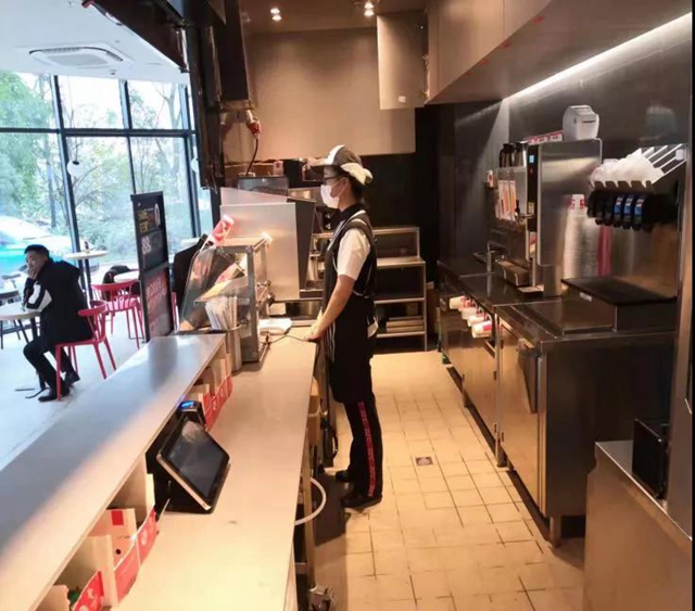 泸州市食品安全“红黑榜”(第二十一期)(图13) 泸州市食品安全“红黑榜”(第二十一期)(图13)