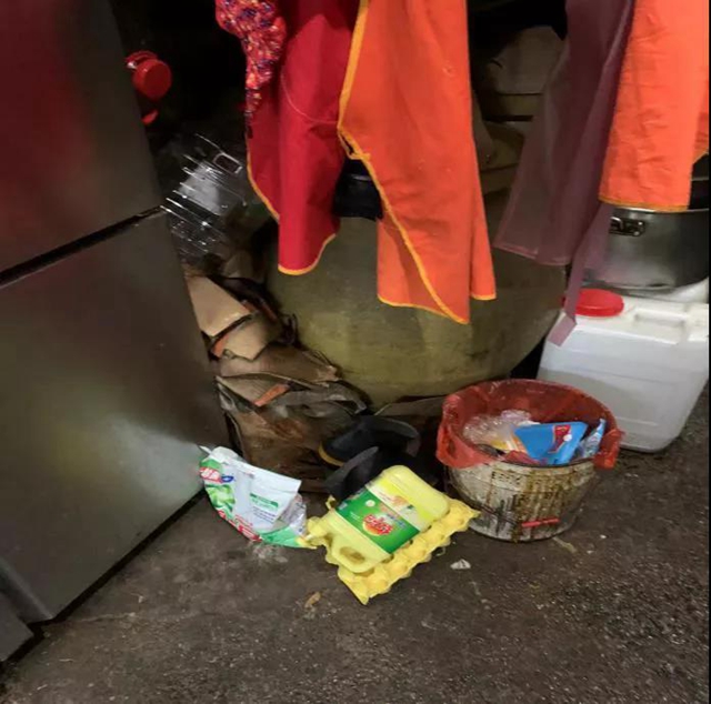 泸州市食品安全“红黑榜”(第二十一期)(图23) 泸州市食品安全“红黑榜”(第二十一期)(图23)