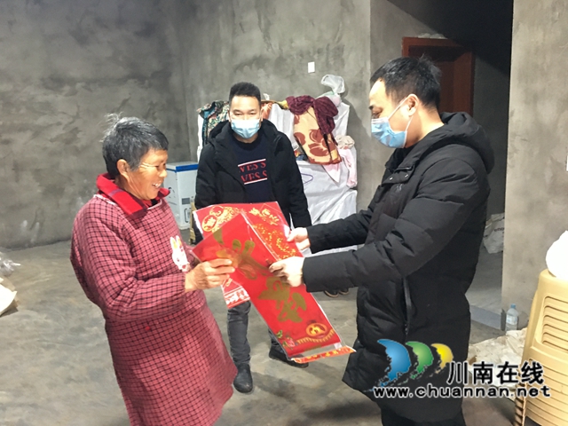 泸县：节前八件实事暖心服务农民工(图2)
