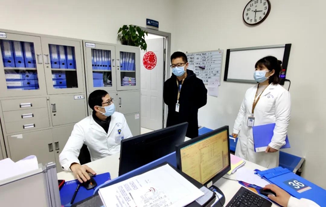 泸州福欣医院开展春节前疫情防控感控督查(图5) 泸州福欣医院开展春节前疫情防控感控督查(图5)