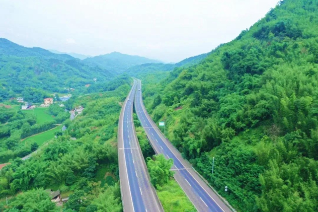 宜宾“旅游高速”来了！一路美食美景(图4)