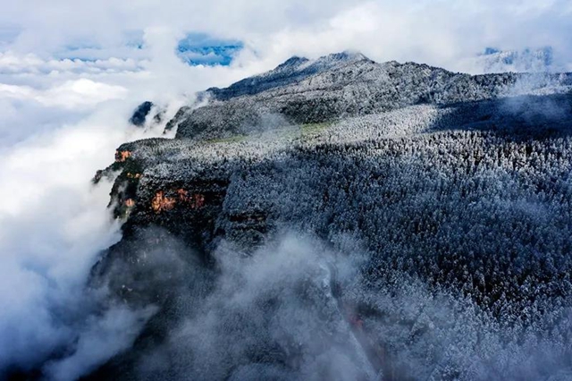 雪映丹山景别致！绝美壁纸请查收(图10)