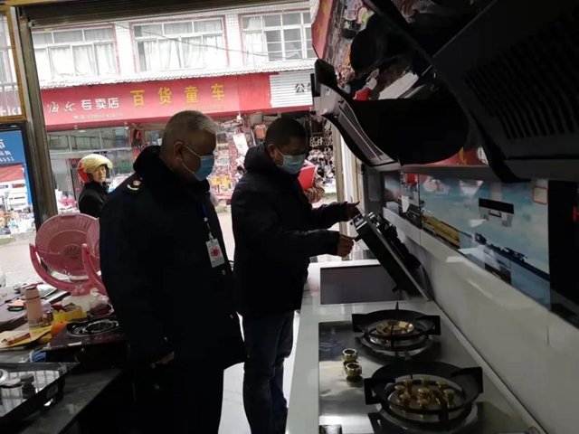 【春雷行动2022】泸州市市场监管局扎实开展燃气具专项整治行动(图2)