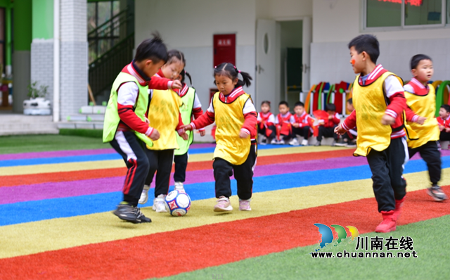 泸县地震灾区福集镇1000余名学子全部返回原校开学啦！(图2)