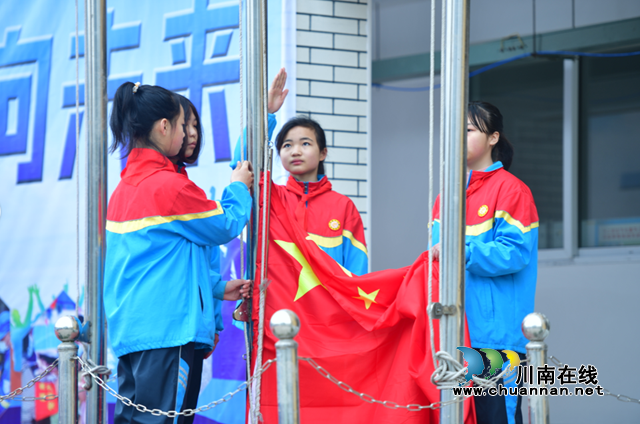 泸县地震灾区福集镇1000余名学子全部返回原校开学啦！(图11)