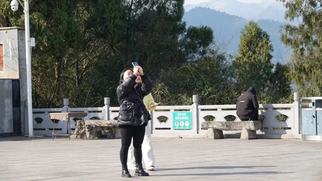 暖阳高照，雪山绵延，蔺州大地一秒“回春”！(图3)