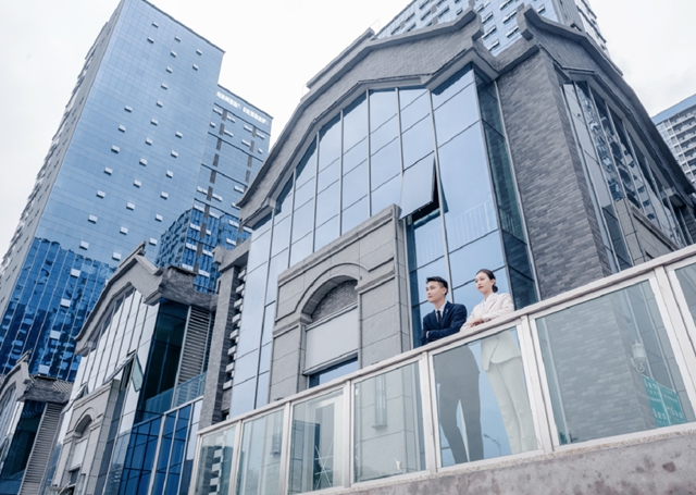 做强金融集聚效应 助力“一体”提质发展 | 泸州市委书记杨林兴调研泸州金融商业中心(图10) 做强金融集聚效应 助力“一体”提质发展 | 泸州市委书记杨林兴调研泸州金融商业中心(图10)