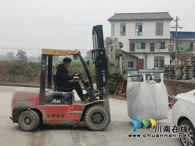 春雷行动2022｜泸县市场监管局查处一起使用未经检验的特种设备案