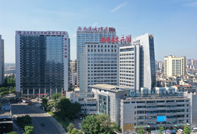 十指连心痛，泸州小伙踢球整出甲沟炎！(图3)