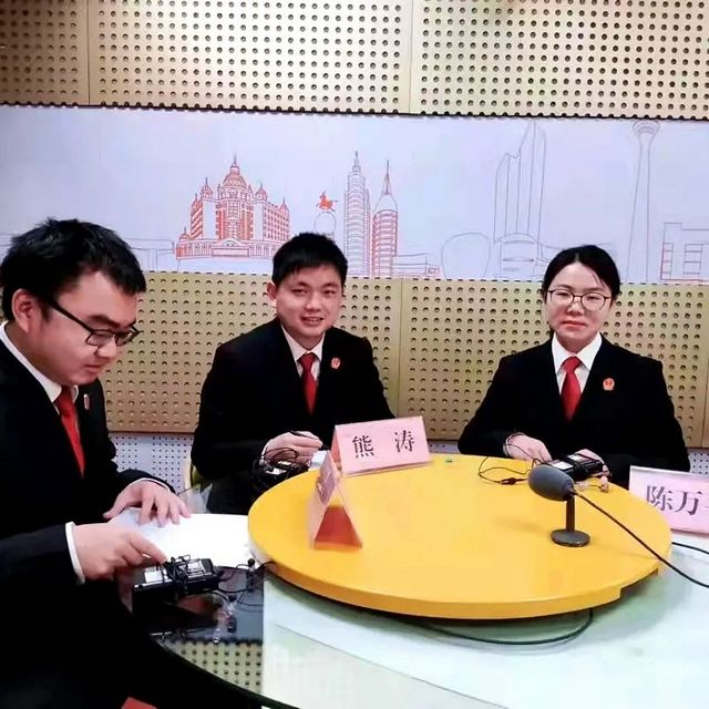 龙马潭区法院斩获信息工作先进法院与调研工作先进法院(图5) 龙马潭区法院斩获信息工作先进法院与调研工作先进法院(图5)