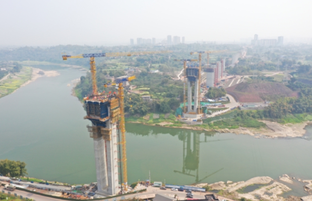 新进展!渝昆高铁最长连续梁开始施工(图4) 新进展!渝昆高铁最长连续梁开始施工(图4)