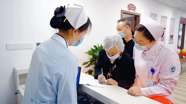 西南医大中医院中医特色诊疗中心开诊啦！(图12)