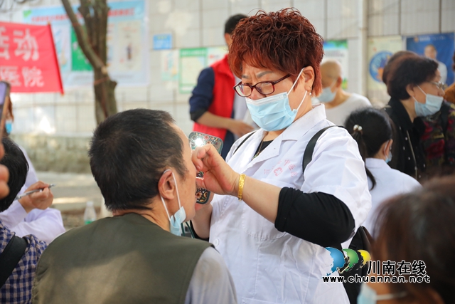 合江县中医医院：暖心三月送健康，义诊便民显情深！(图3)