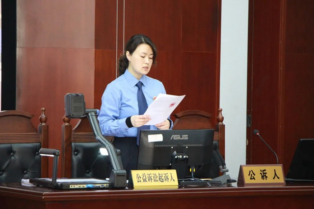 泸州：村民非法砍伐野生香樟，获刑一年六个月！(图3)