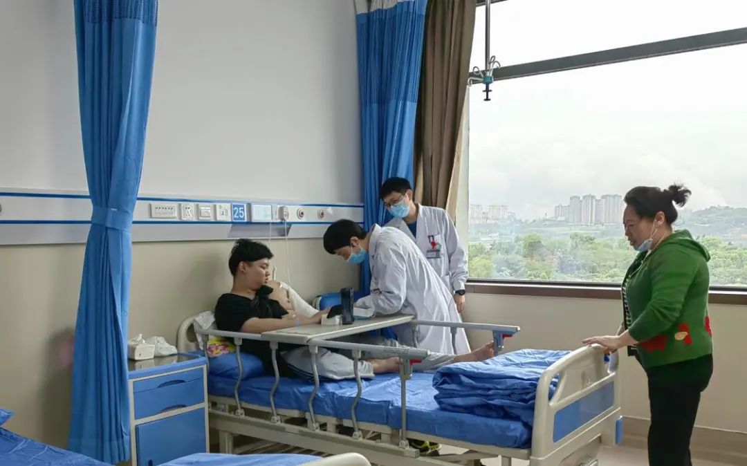 泸州市中医医院城南院区开诊第一天｜内附就诊攻略(图8)