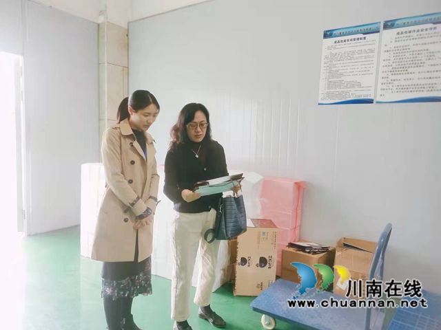 泸州市市场监管局调研泸县小微企业质量管理体系认证提升工作(图2)