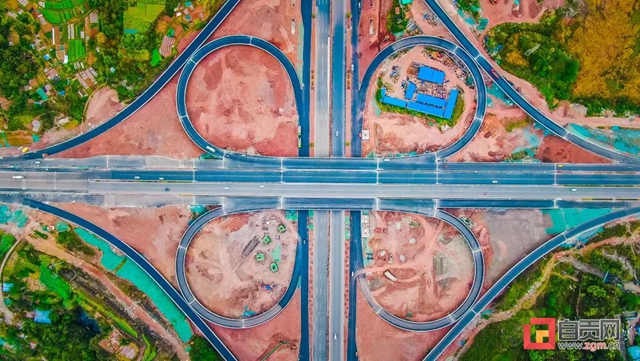 @自贡人，G348这段路实现全辐车道临时通车！(图7)