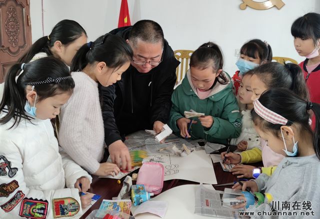 泸县海潮镇小白村青少年宫开课啦!(图2) 泸县海潮镇小白村青少年宫开课啦!(图2)