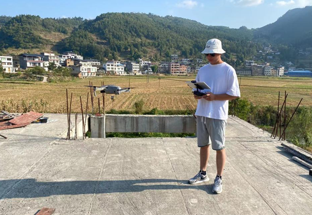 古蔺:森林防火添“新兵” 无人机变身“护林使者”(图5) 古蔺:森林防火添“新兵” 无人机变身“护林使者”(图5)