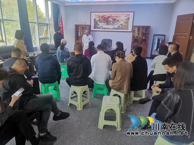 龙马潭区知联会:游学拓视野,交流促发展(图2) 龙马潭区知联会:游学拓视野,交流促发展(图2)