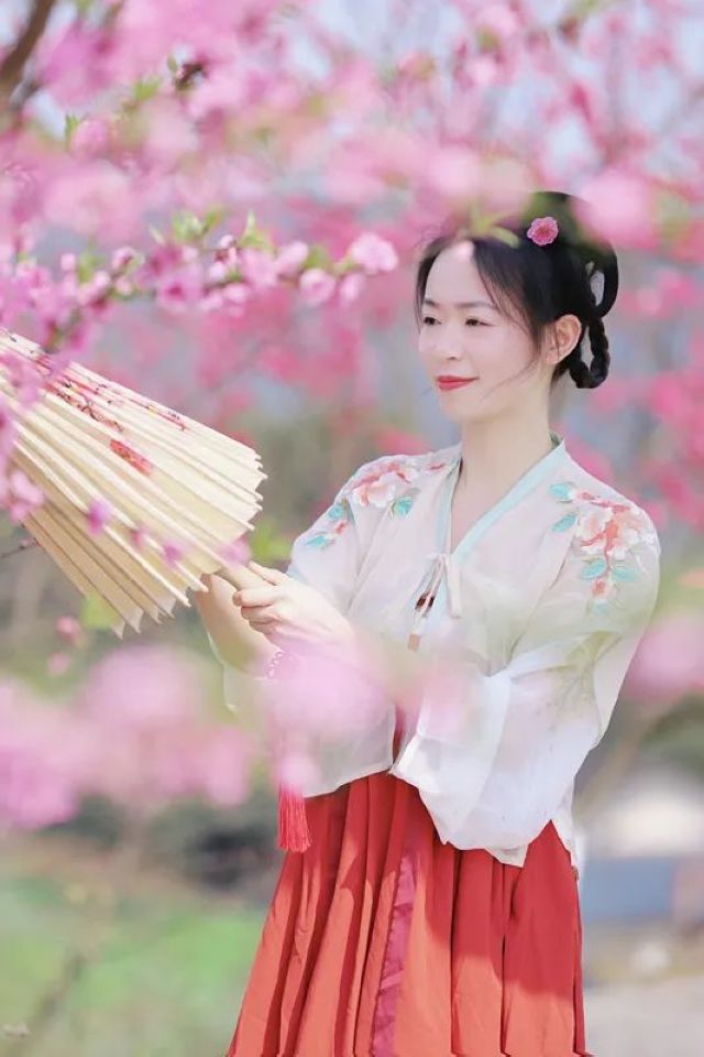 【创建天府旅游名县•纳溪】不负芳华不负春，不妨一同带着汉服去踏春吧(图4)