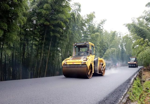 兴文僰王山景区8公里长柏油路即将完工！(图2)