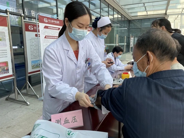 合江县中医医院：关爱帕金森患者，让生命不再惧“帕”！(图3)