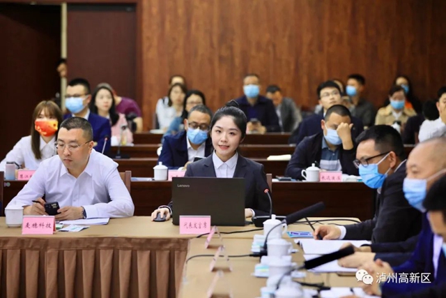 破解企业融资难、融资贵——泸州国家高新区举办2022年政银企对接会(图5)