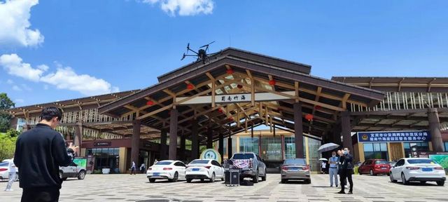假期前三天四川文旅市场逐日回暖， “宅”度假火热