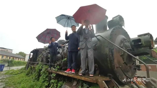 震惊!内江这支“考古队”在砂石堆里“挖”出一个庞然大物(图4) 4.jpg