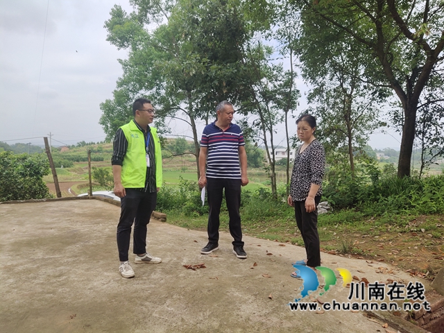 泸县立石镇开展禁毒宣传进万家主题活动 (图2) 立石2.jpg