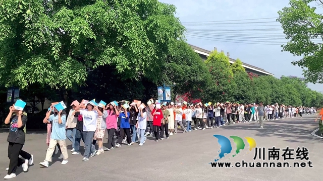 合江少岷职校应急演练[00-01-24][20220512-162946379].jpg