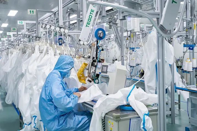 日产50万只！内江首条医用口罩生产线正式投产