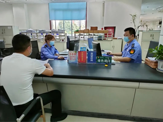 惠及市场主体1万余户!泸州市高效落实各类纾困解难政策(图4) 4.jpg