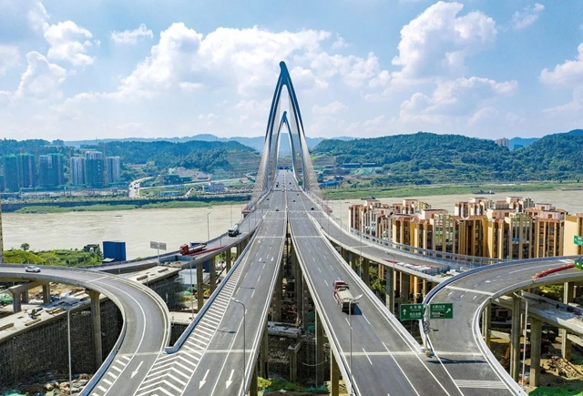 破解停车难！《宜宾市机动车停车条例》出台的背后……