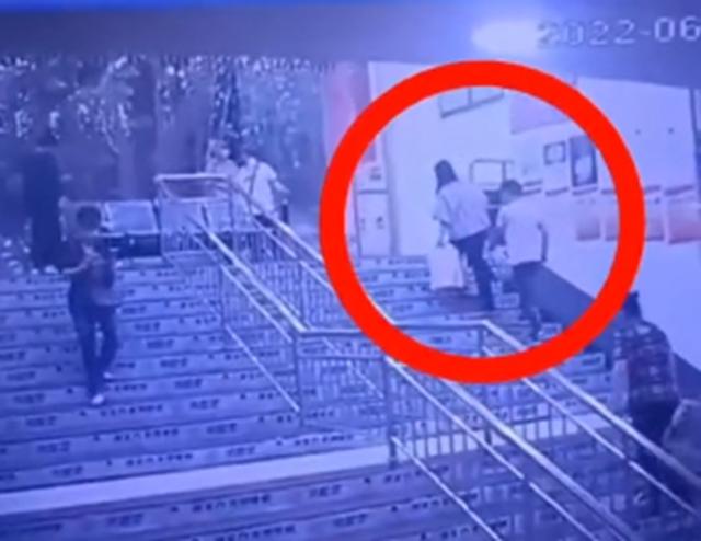 路见不平就出手！内江两位外卖小哥上了央视