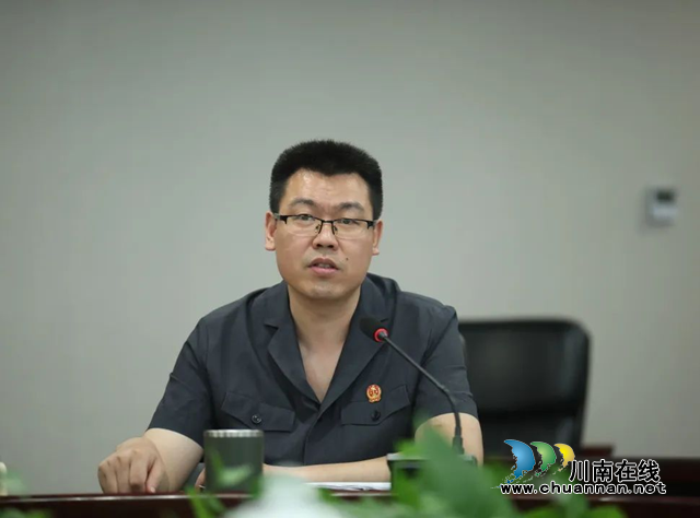 龙马潭区法院召开“麒麟出击”专项执行行动总结会(图2) 执2.png