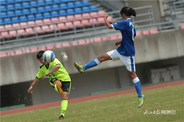 内江女足,喜获铜牌!(图2) 2.jpg