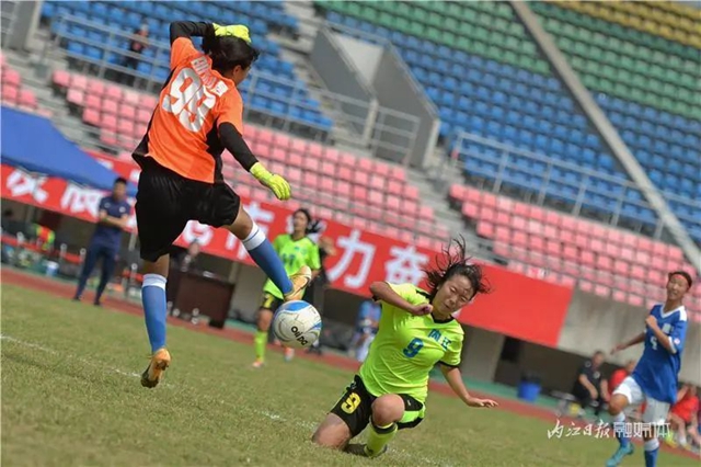 内江女足,喜获铜牌!(图7) 7.jpg