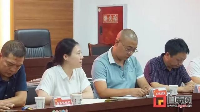 学霸来了！清华学子助力荣县乡村振兴